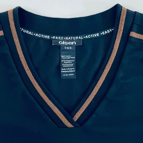 Women's Navy V-Neck Top - Picture 5 of 8